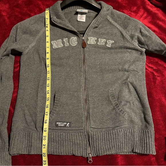 Disneyland Resorts Woman’s Mickey Zip Up Elbow Patches Sweater Size L - Picture 9 of 10